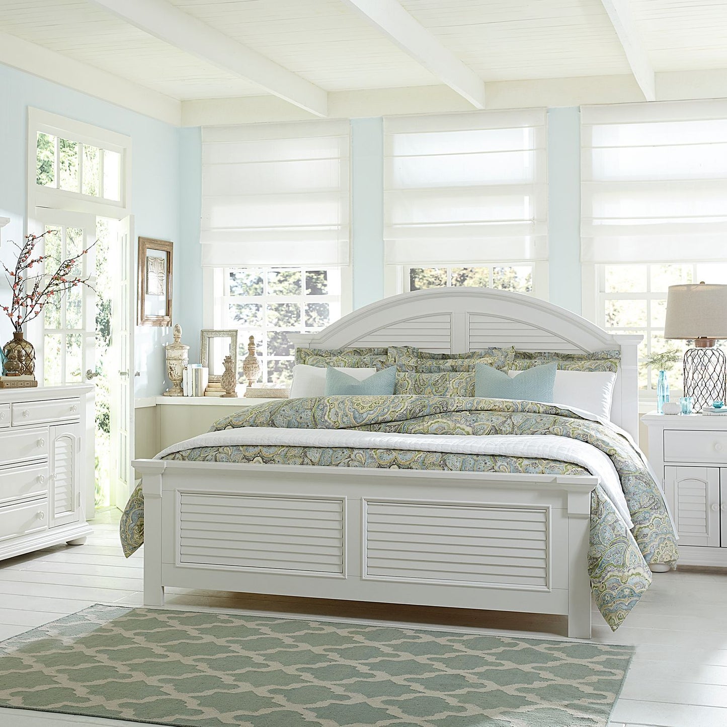 Queen Panel Bed, Dresser & Mirror, Chest, Night Stand