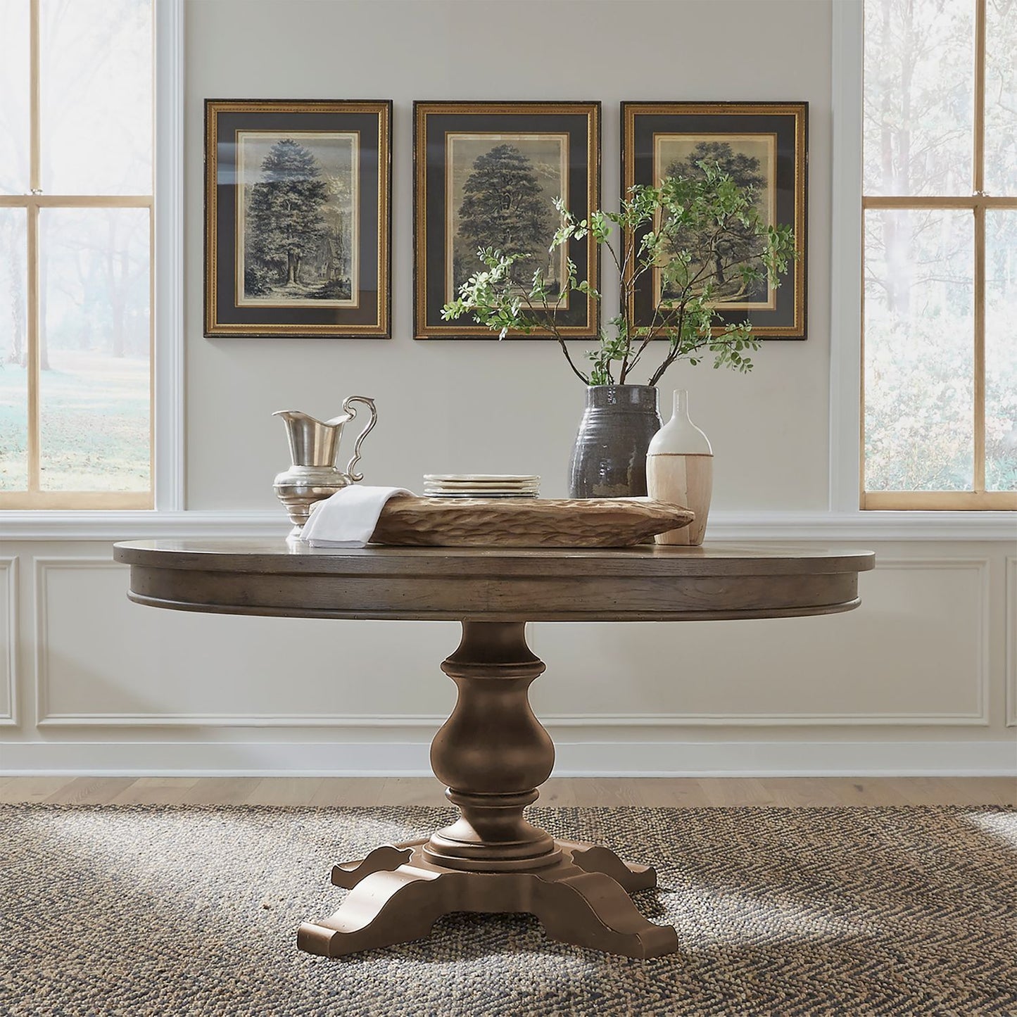 Pedestal Table Set