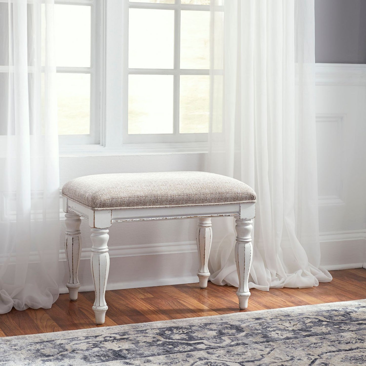 Accent Bench