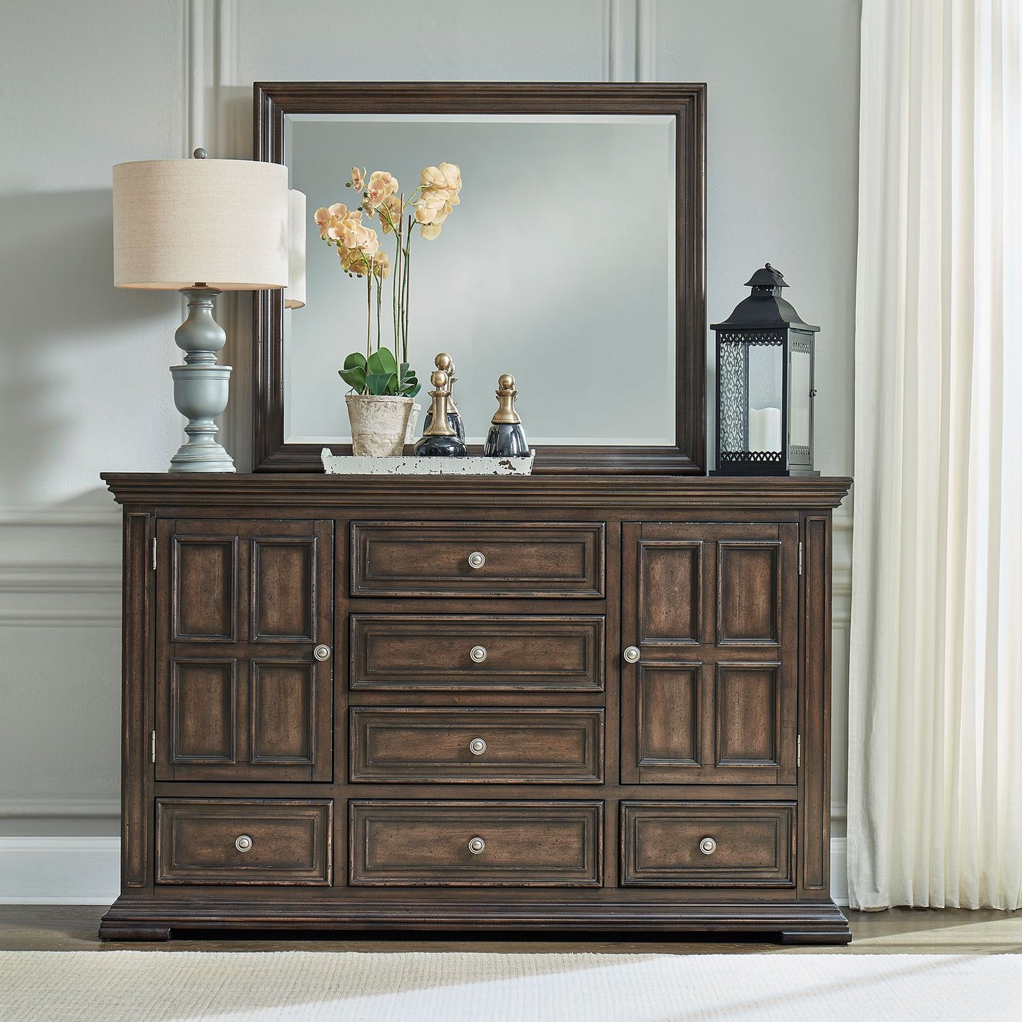 Dresser & Mirror