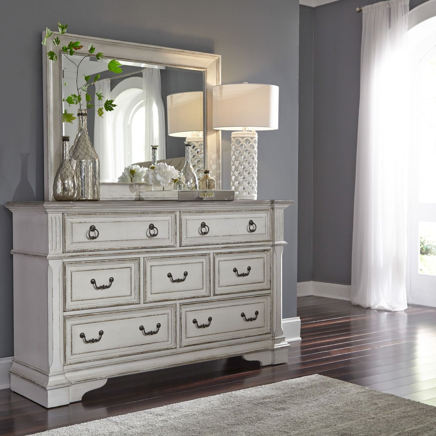 Dresser & Mirror