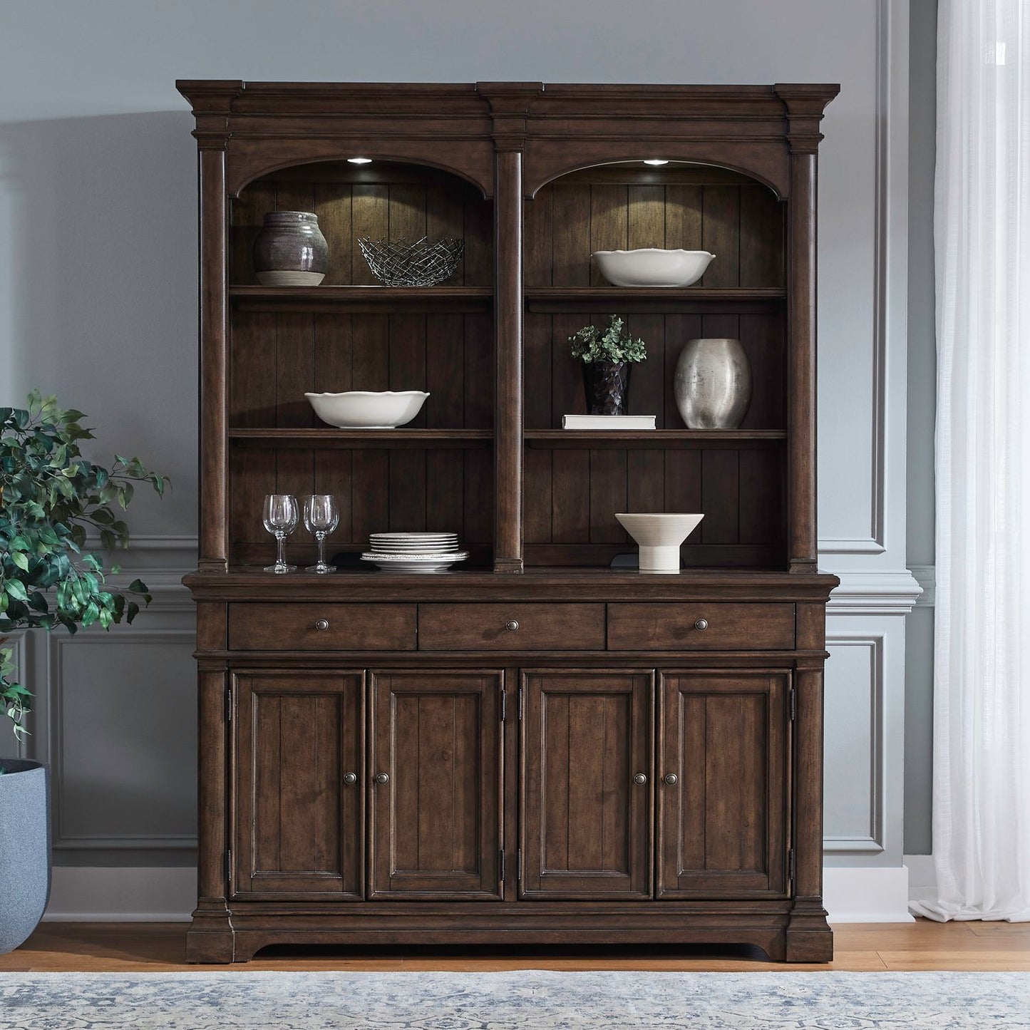 Hutch & Buffet