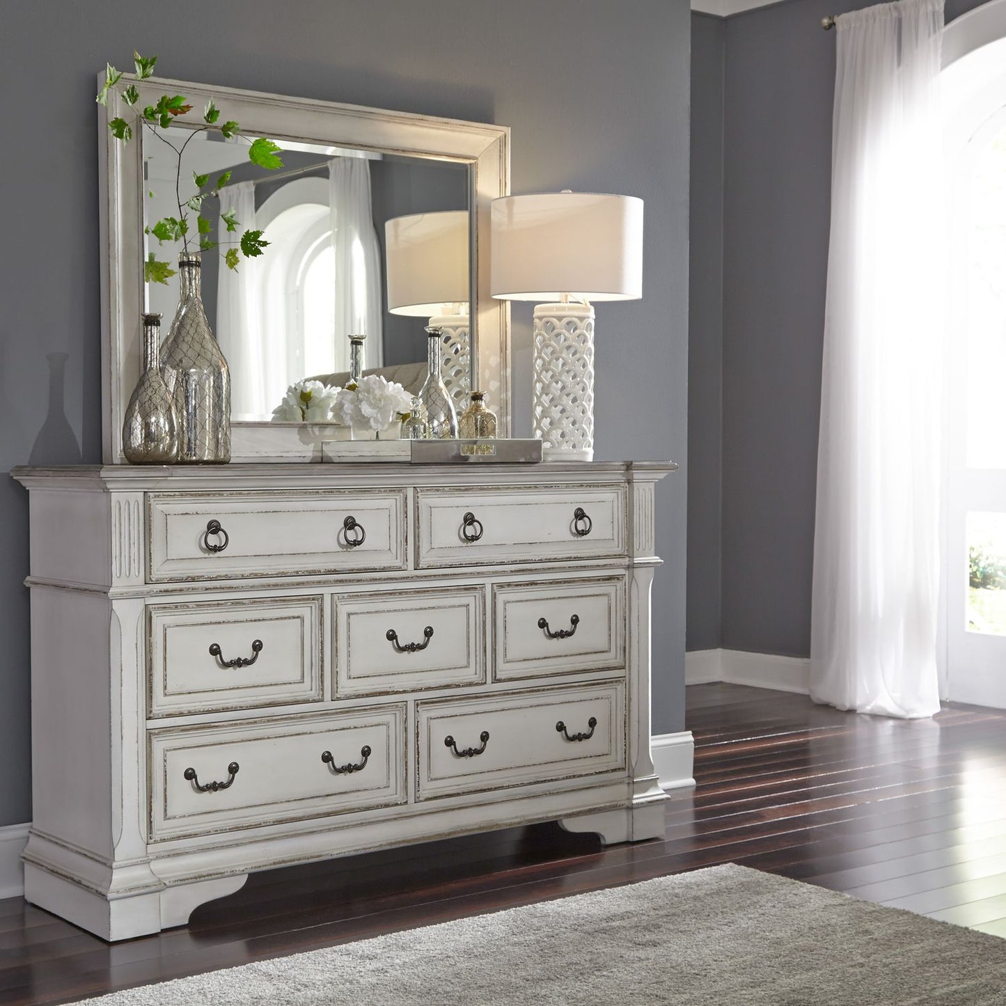 King California Panel Bed, Dresser & Mirror, Chest