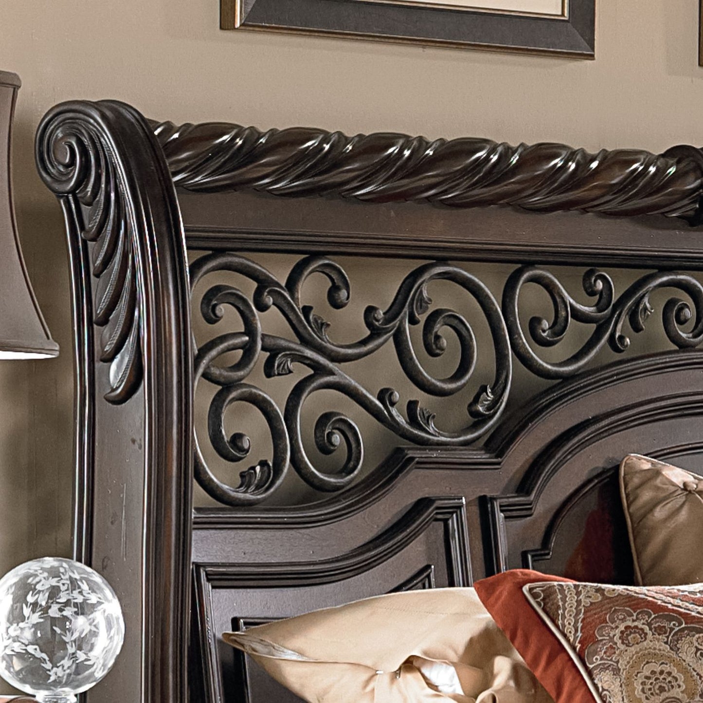 Queen Sleigh Bed