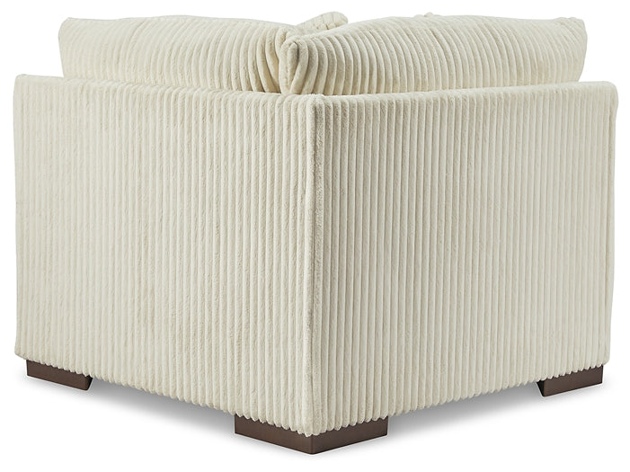 Lindyn 6-Piece Sectional