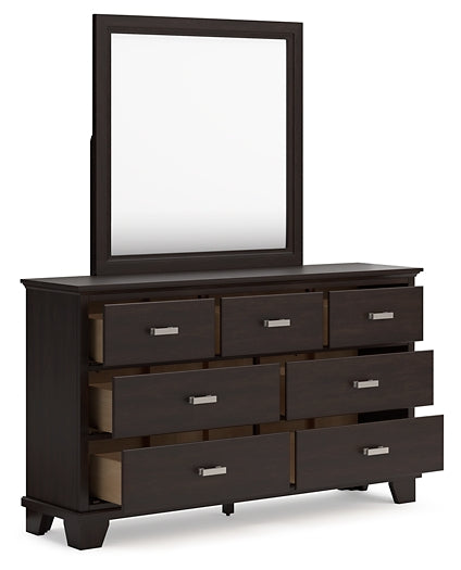 Covetown Queen Panel Bed with Mirrored Dresser, Chest and Nightstand