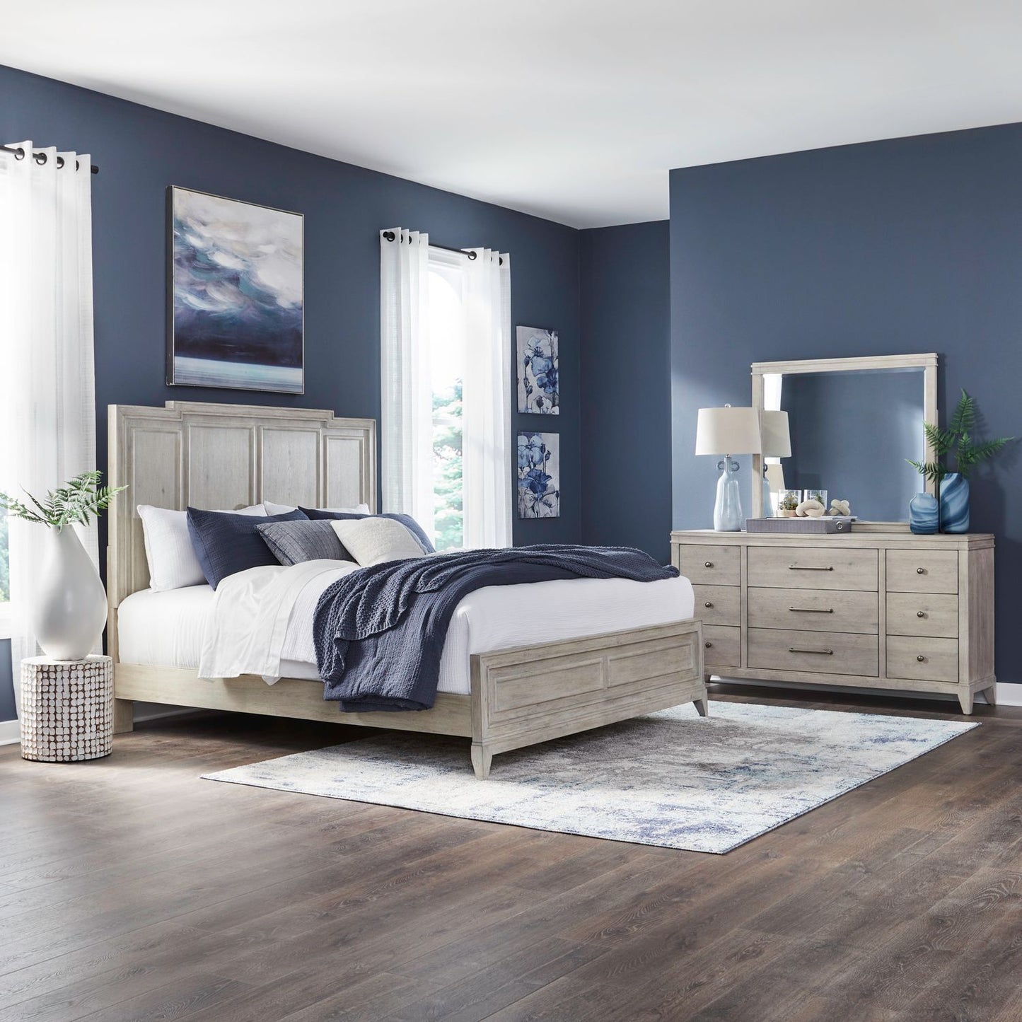 Queen Panel Bed, Dresser & Mirror