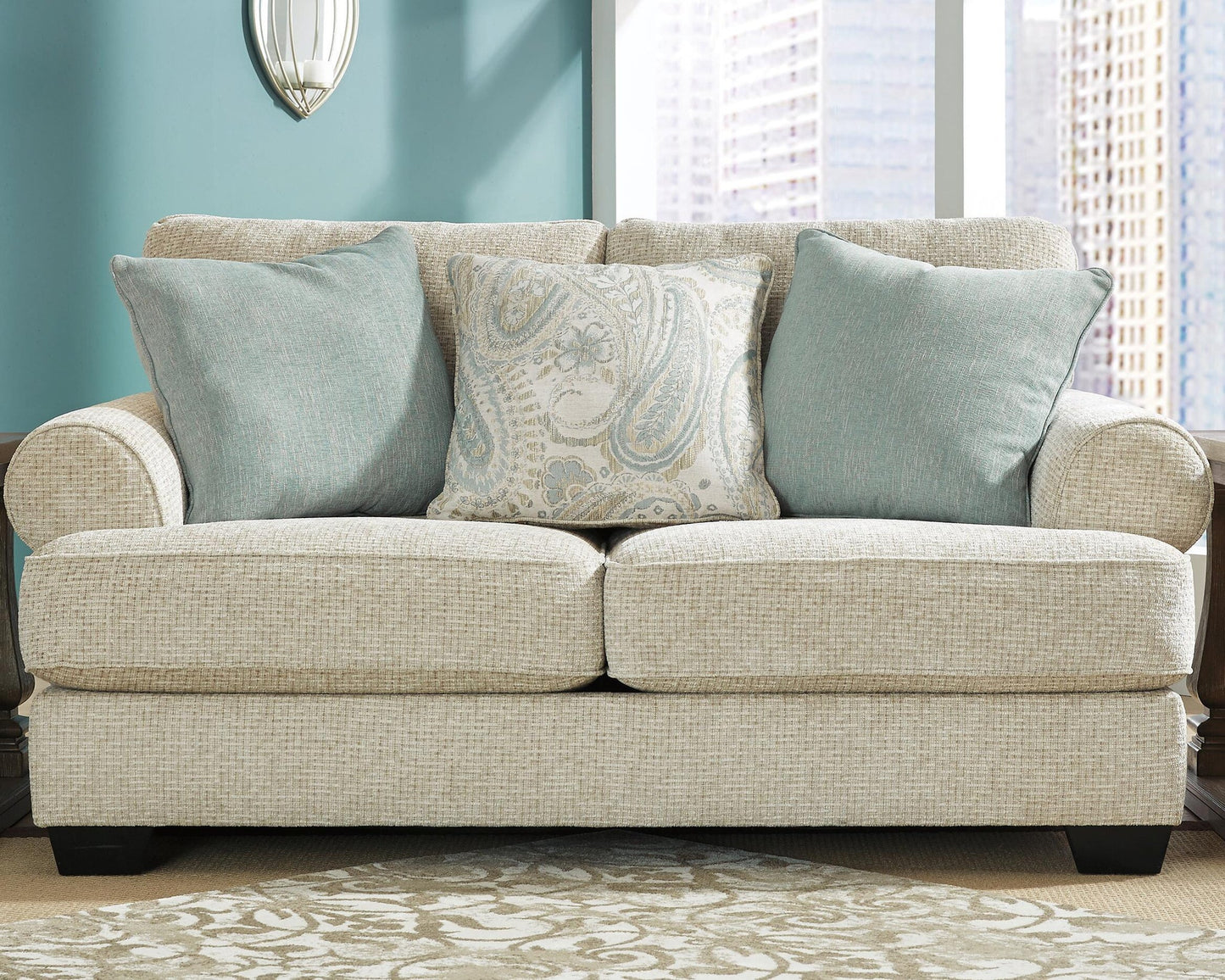 Monaghan Loveseat