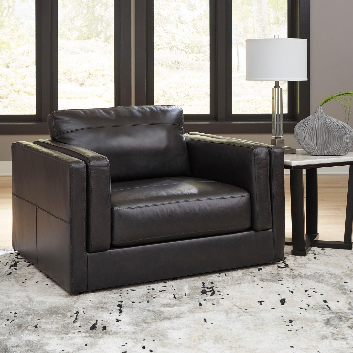 Amiata Chair and a Half